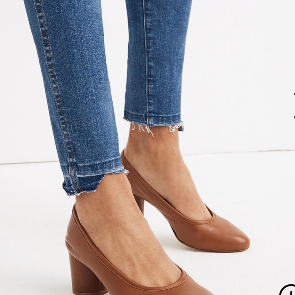 Madewell 10” High Rise Skinny Jeans: Drop Step Hem - Picture 10 of 16